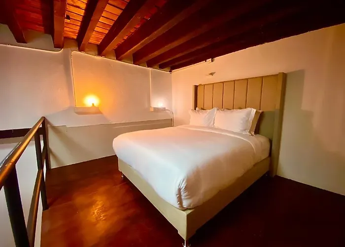 Casa Regina Cdmx Hotel *