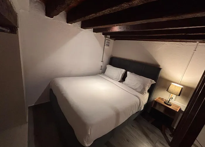 Casa Regina Cdmx Hotel